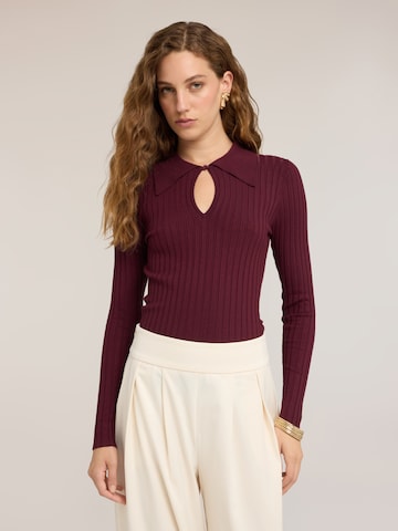 Pull-over MOTIVI en rouge