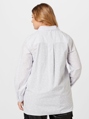 Camicia da donna 'LORA' di ONLY Curve in blu