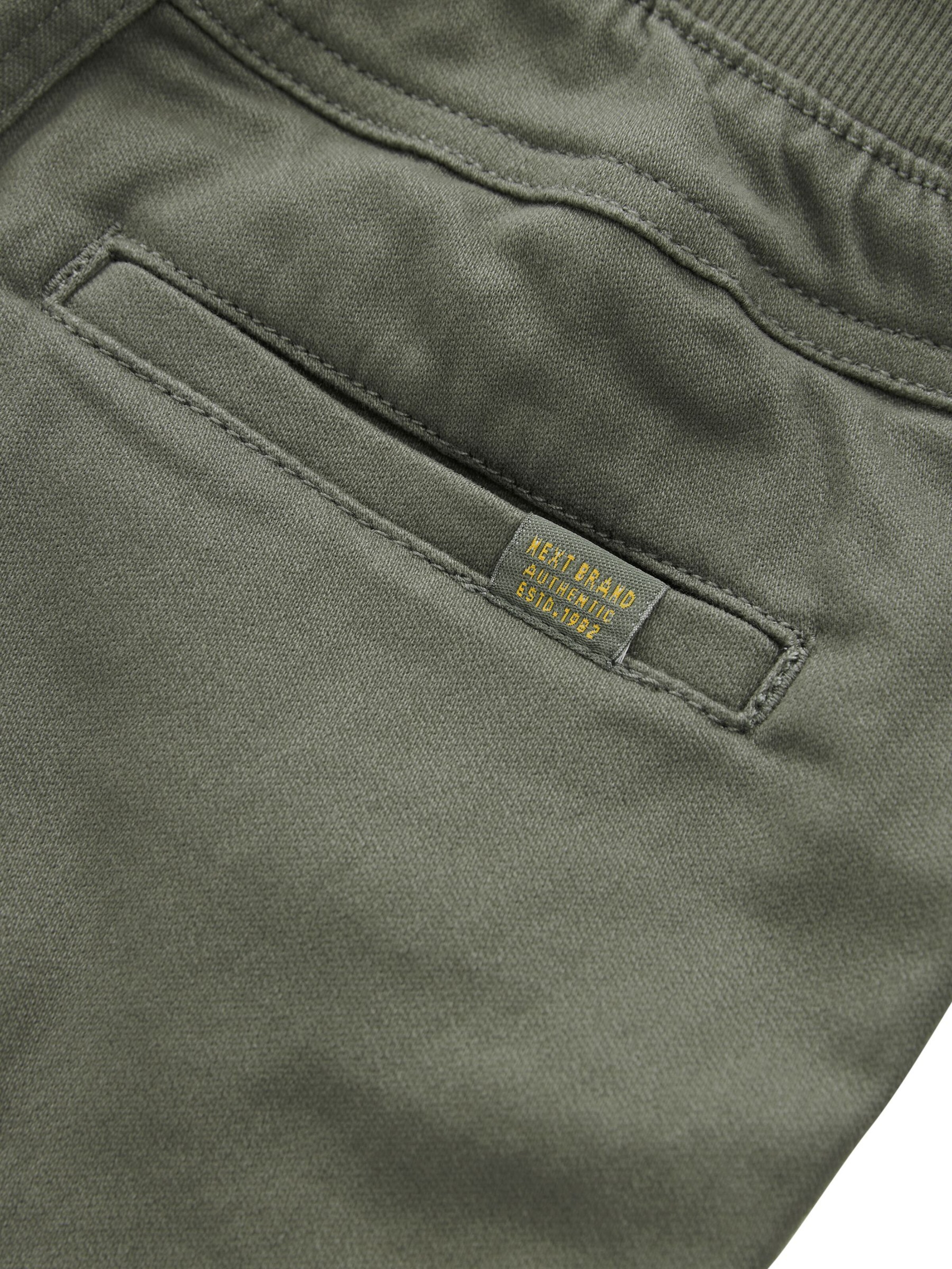 Next - regular Pantalón en verde