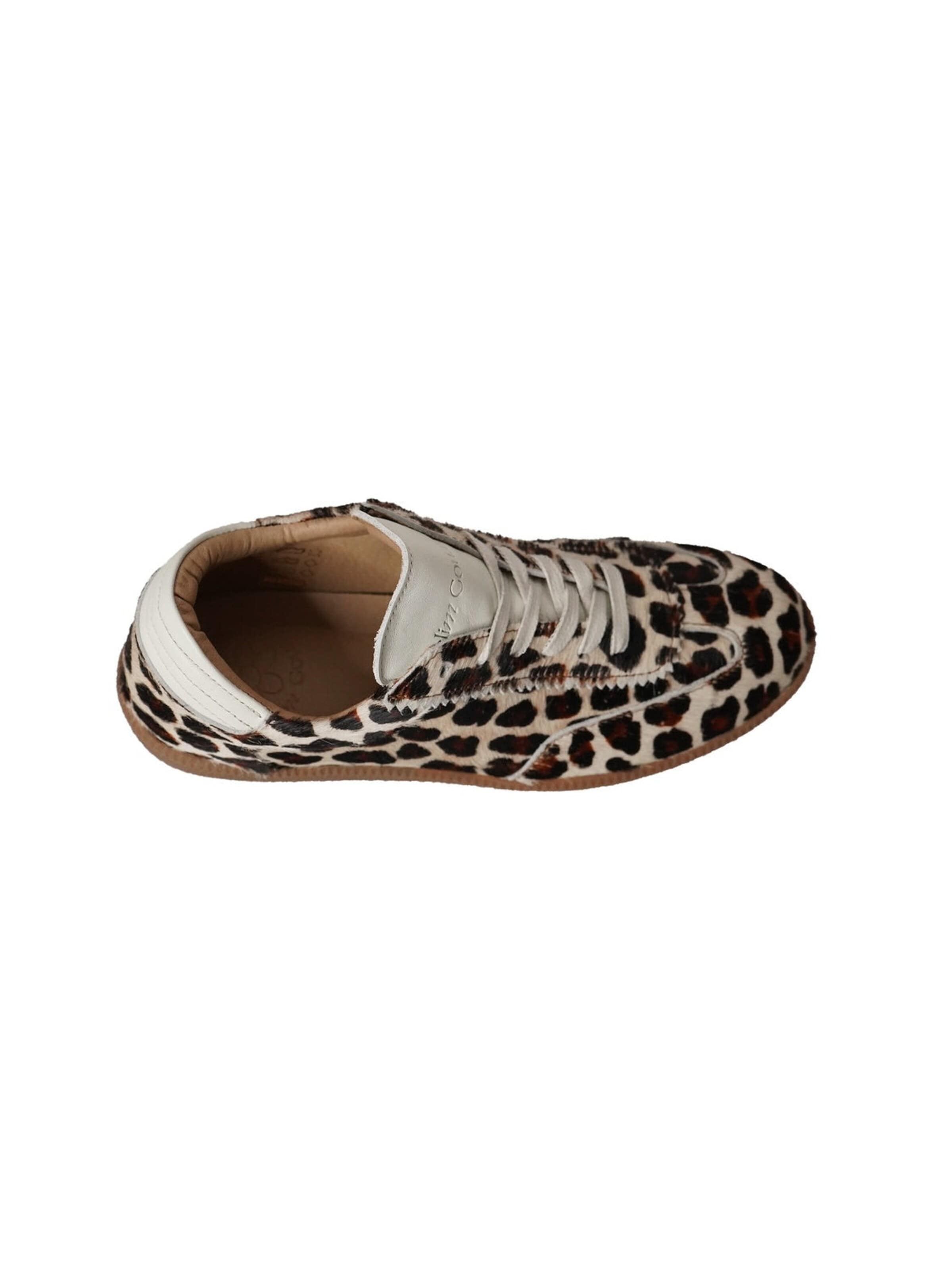 Sneaker bassa 'Savage' di Yoxeone in beige