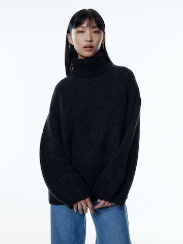 EDITED סוודרים 'Swantje' בשחור: מלפנים