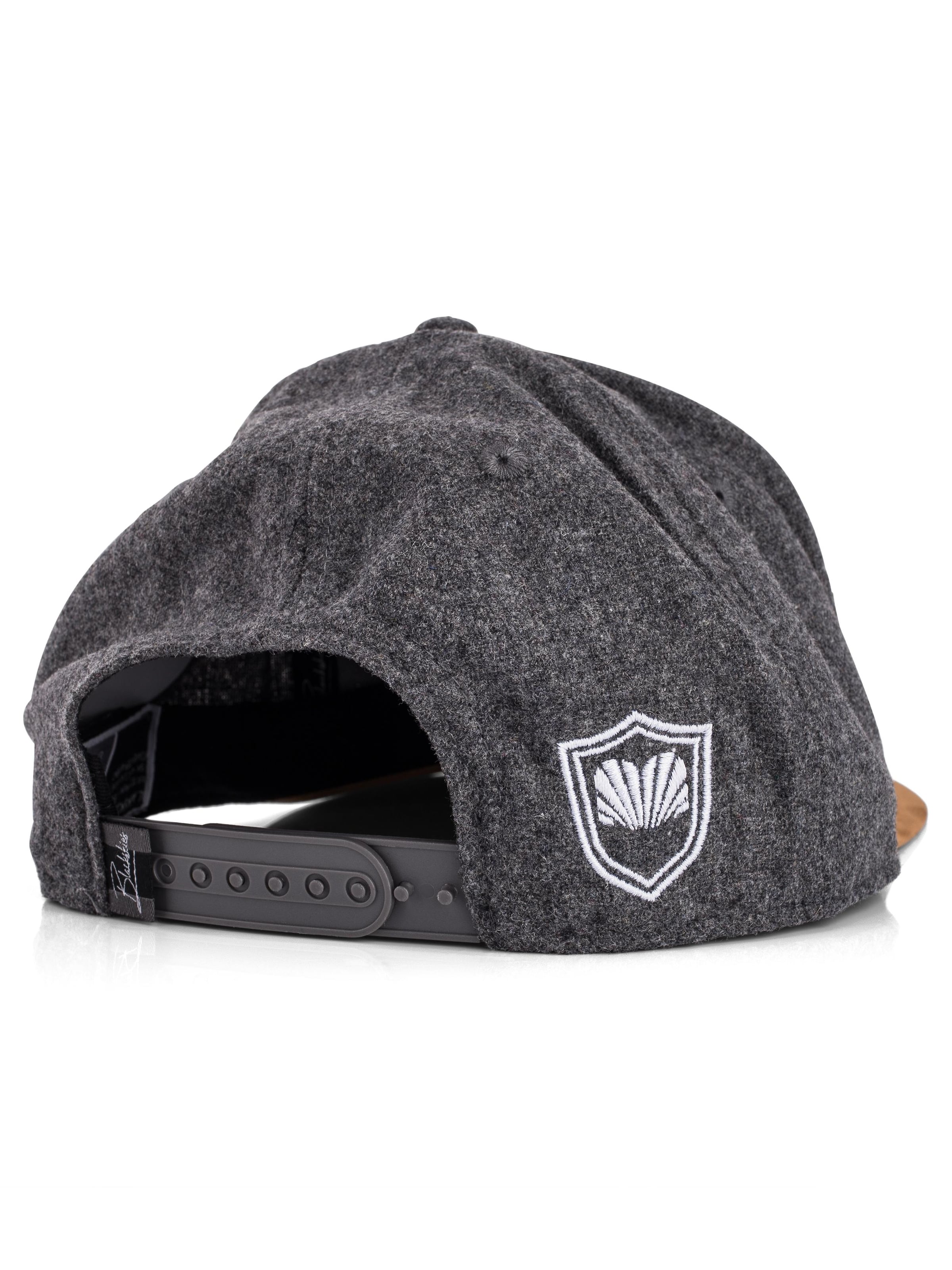 Blackskies Cap 'B Script' in Grey