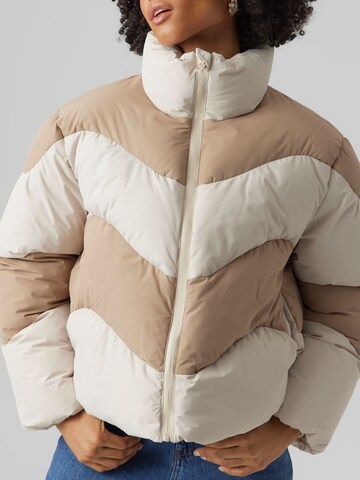 VERO MODA Winter Jacket 'WAVE' in Beige