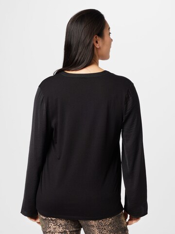 ONLY Curve Shirt 'AVA' in Schwarz