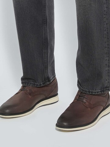 Dune LONDON Veterschoen 'Brydon' in Bruin