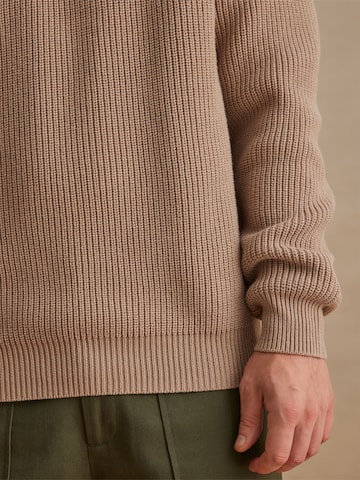 DAN FOX APPAREL Sweater 'Markus' in Grey