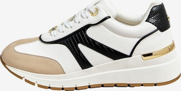 balts Lipsy Zemie brīvā laika apavi: no priekšpuses