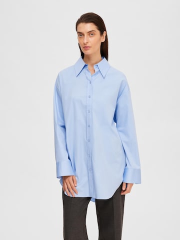 Camicia da donna 'Iconic' di SELECTED FEMME in blu: frontale