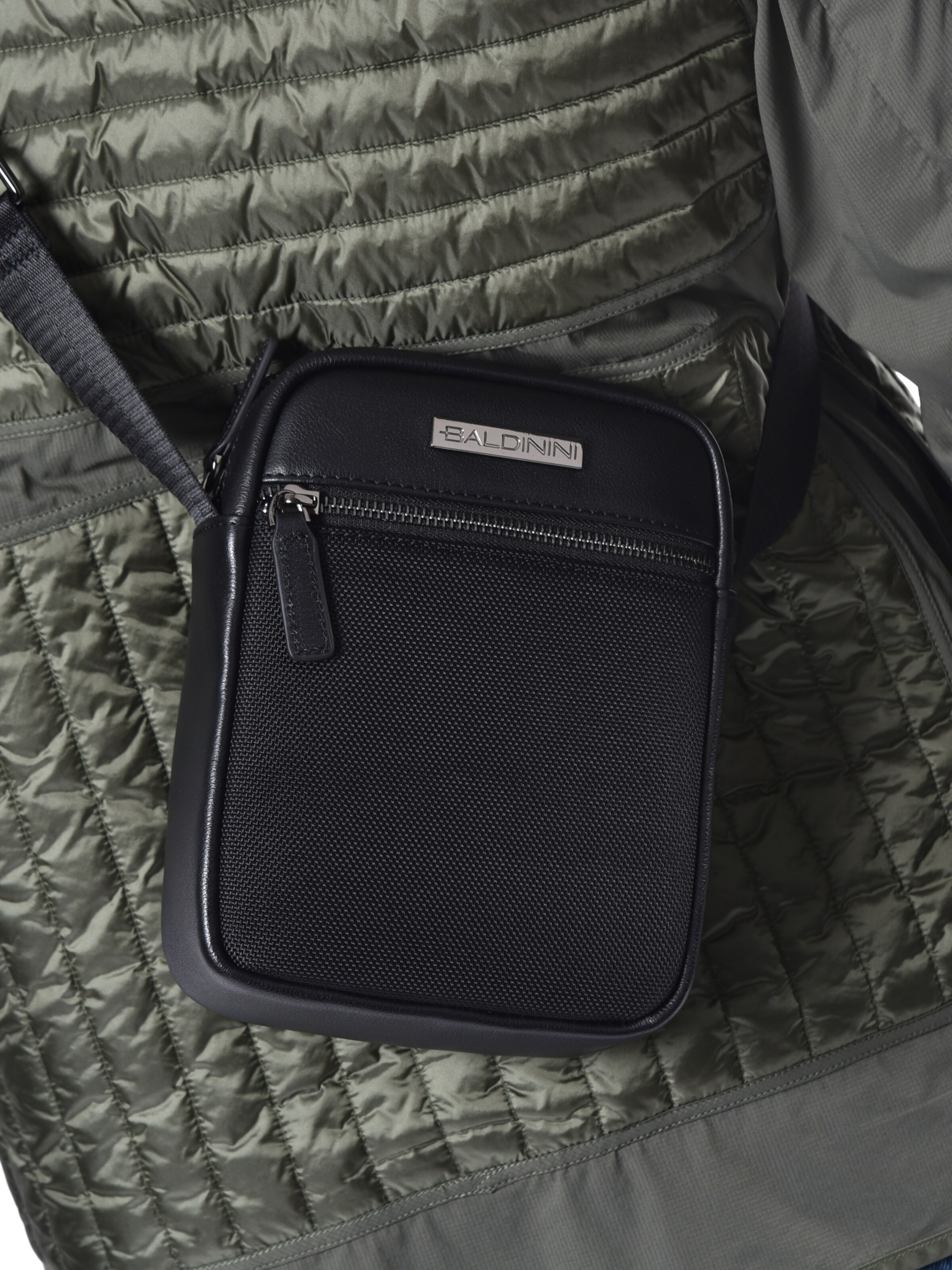 BALDININI Schoudertas in Zwart