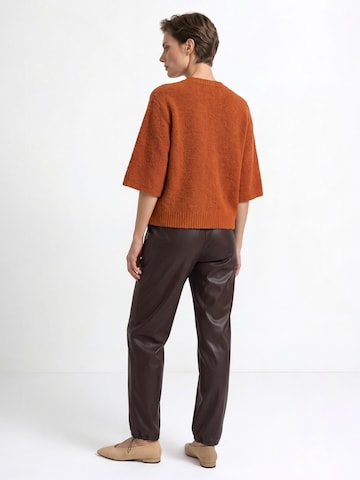 Rich & Royal Pullover in Orange