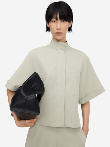 Camicia da donna di Adolfo Dominguez in verde: frontale