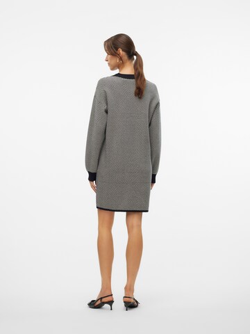 VERO MODA Gebreide jurk 'Blush' in Zwart
