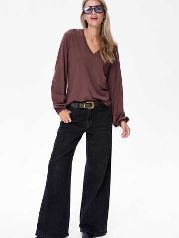 Blue Shadow Blouse in Brown