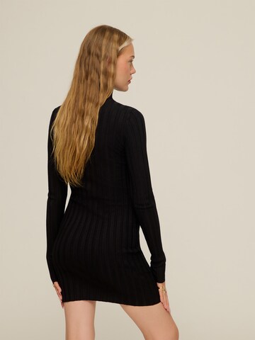Abito di Cheyenne Ochsenknecht in nero