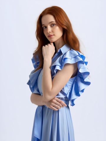 Shop Karey - Vestido de noche en azul