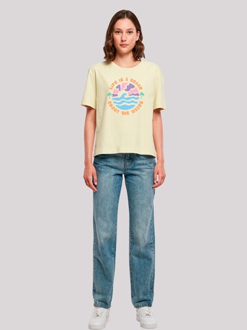 T-shirt 'Life Is A Beach Enjoy The Waves' F4NT4STIC en jaune