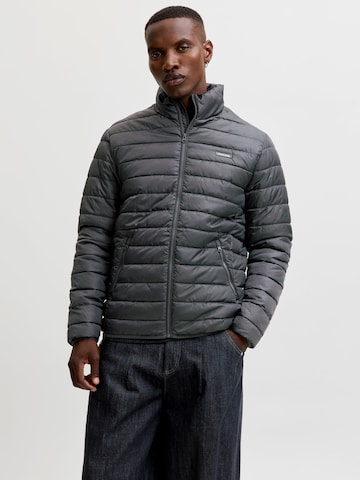 JACK & JONES - Chaqueta de entretiempo 'JJELVIS' en gris: frente