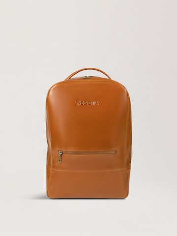 NEGOTIA Leather Backpack 'Averon' in Brown: front