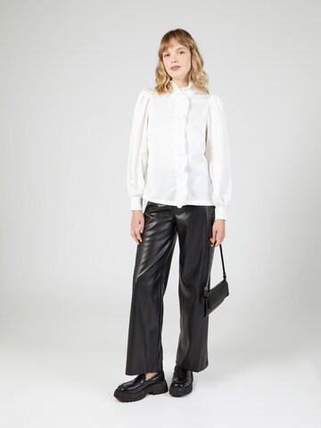 Camicia da donna 'Lutto' di VILA in bianco