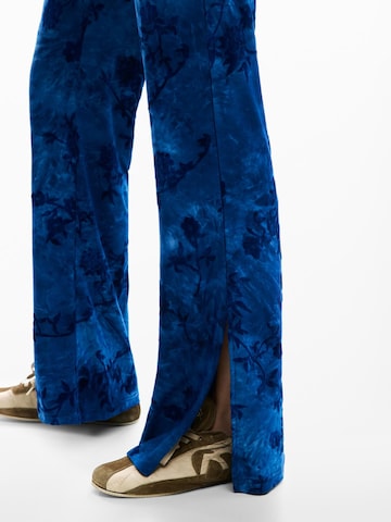Regular Pantaloni de la Desigual pe albastru