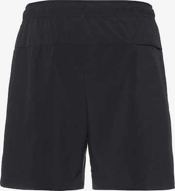 Regular Pantaloni sport 'Unlimited' de la NIKE pe negru