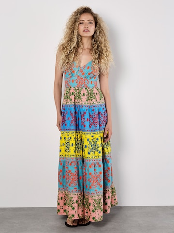 Robe Apricot en mélange de couleurs : devant