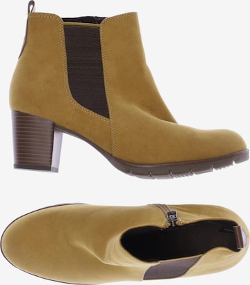 MARCO TOZZI Dress Boots in 39 in Yellow: front