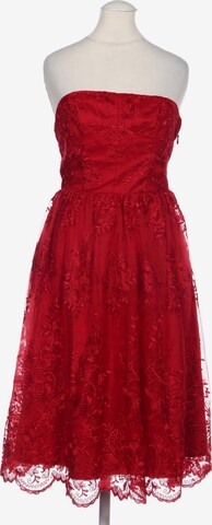 Chi Chi London Dress in XS in Red: front