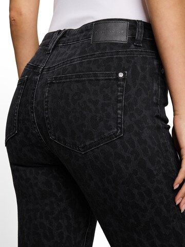 TOM TAILOR Flared Jeans 'Romy' in Zwart