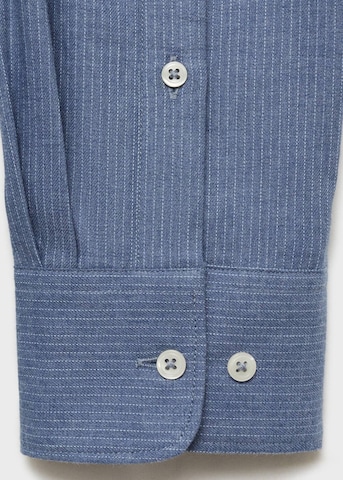 MANGO MAN Shirt in Blau