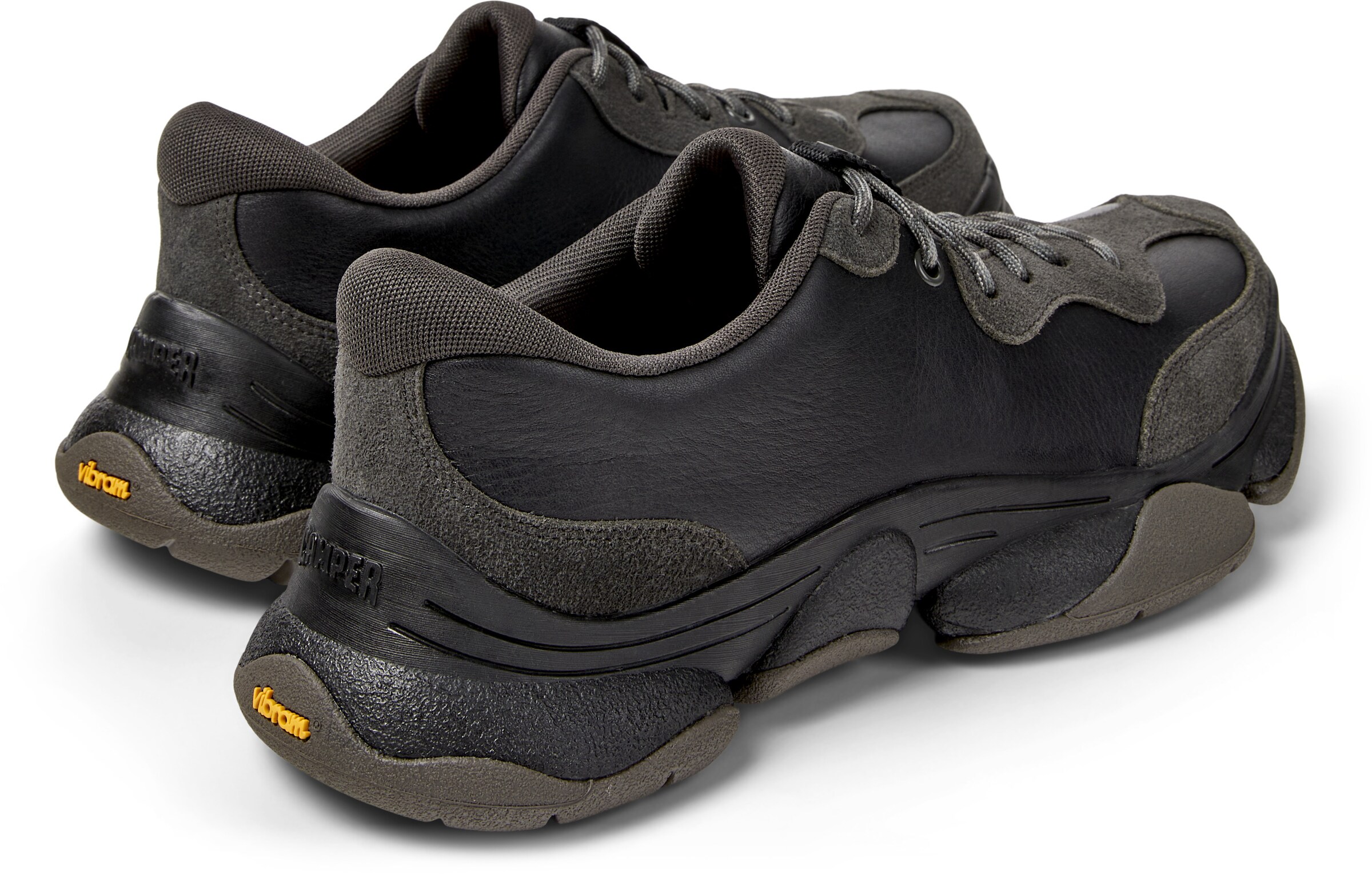 Baskets basses 'Karst 2' CAMPER en noir