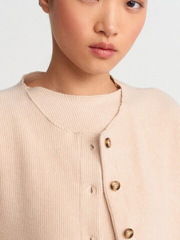 Dilvin Strickjacke 'Strickjacken'‌‌ in Beige