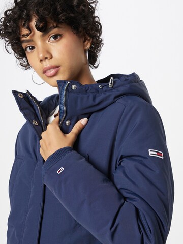 Tommy Jeans Winter Parka in Blue