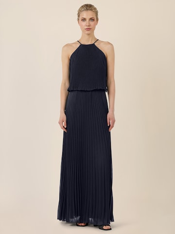 APART Kleid in Blau: Vorderseite