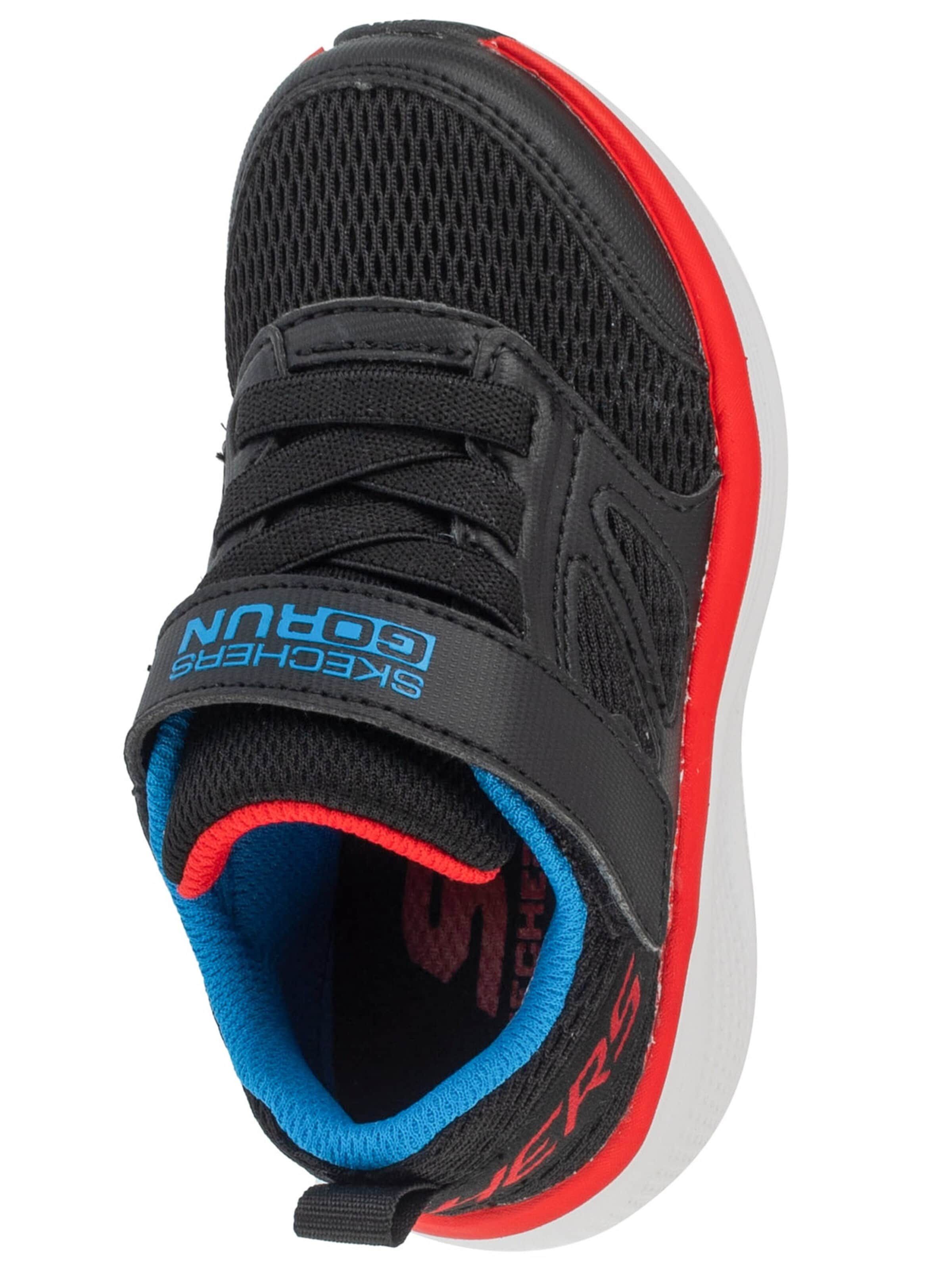 SKECHERS Trainers in Black
