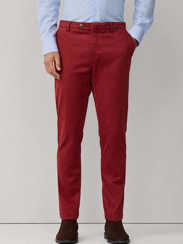 Hackett London Slimfit Chino 'Kensington' in Rood: voorkant