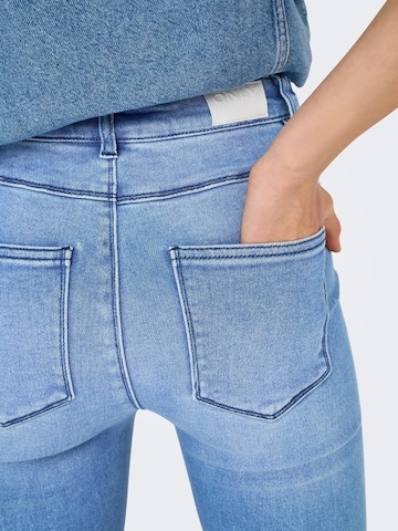 Slimfit Jeans 'ONLMila' di ONLY in blu