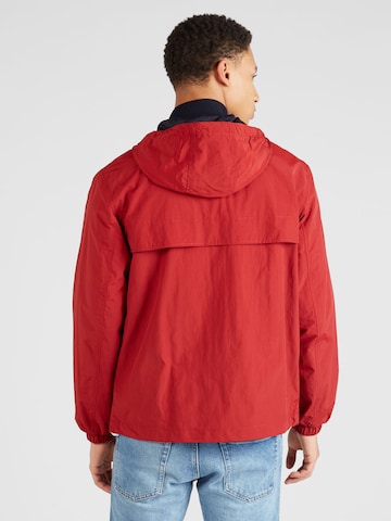 Tommy Jeans Tussenjas 'CHICAGO' in Rood