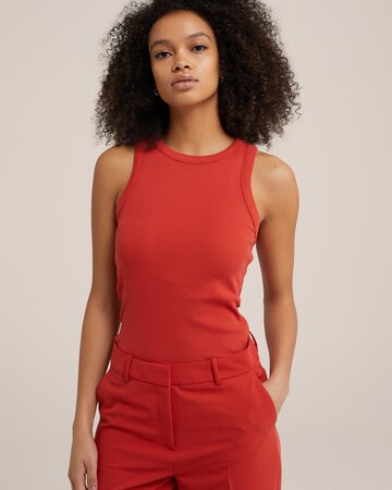 WE Fashion Top in Red: front