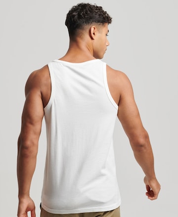 T-Shirt fonctionnel Superdry en blanc