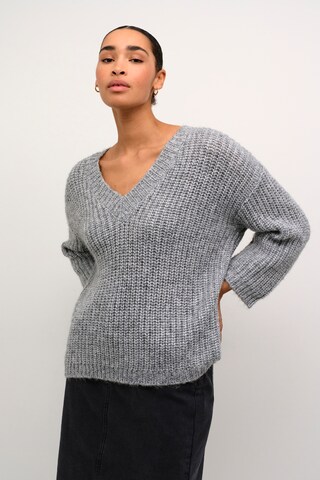 Kaffe Pullover i grå: forside