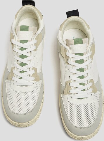 Pull&Bear Sneakers in White