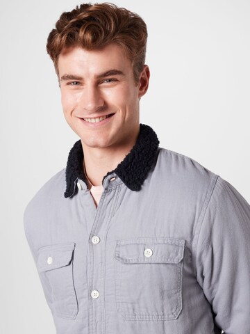 Veste mi-saison 'ELEVATED' HOLLISTER en gris