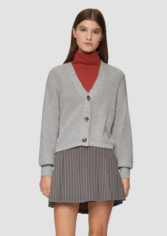 QS Strickjacke in Grau: Vorderseite