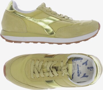 Diadora Sneakers & Trainers in 37 in Yellow: front