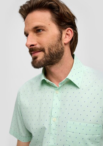 s.Oliver Regular fit Button Up Shirt in Green