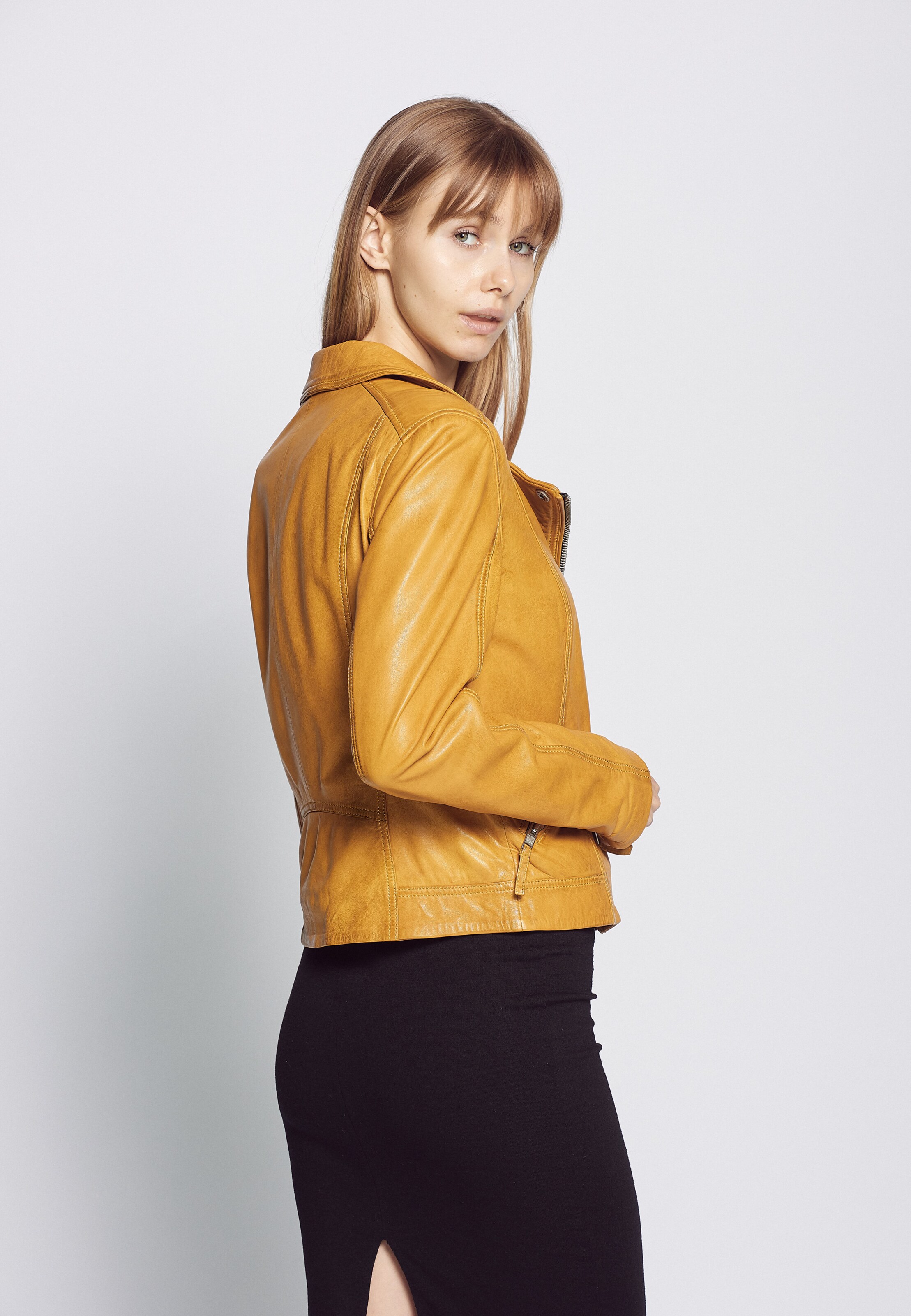 Frauen Große Größen MUSTANG Lederjacke in Gelb - DN80727 Frauen Große Größen MUSTANG Lederjacke in Gelb - DN80727
