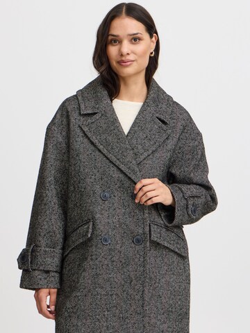 Fransa - Chaqueta de entretiempo 'Mailika' en gris