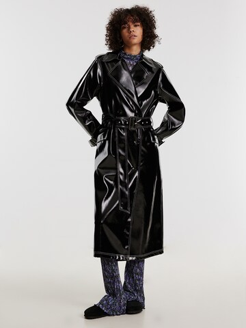 EDITED Between-Seasons Coat 'Yasemin' in Black