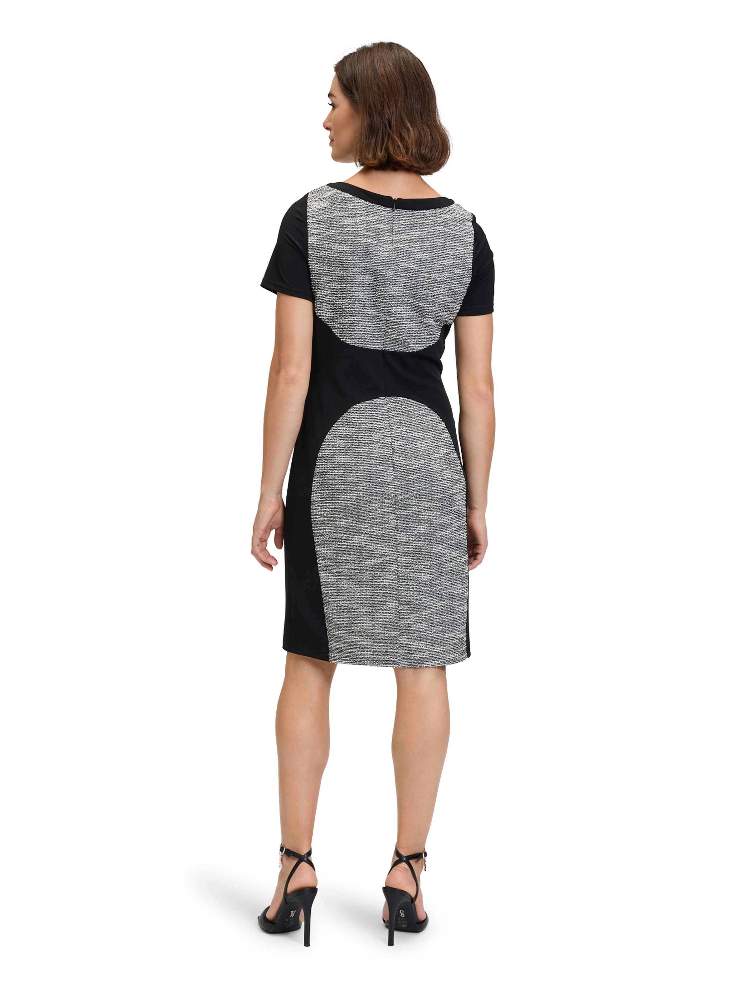 Abito da cocktail di Vera Mont in grigio